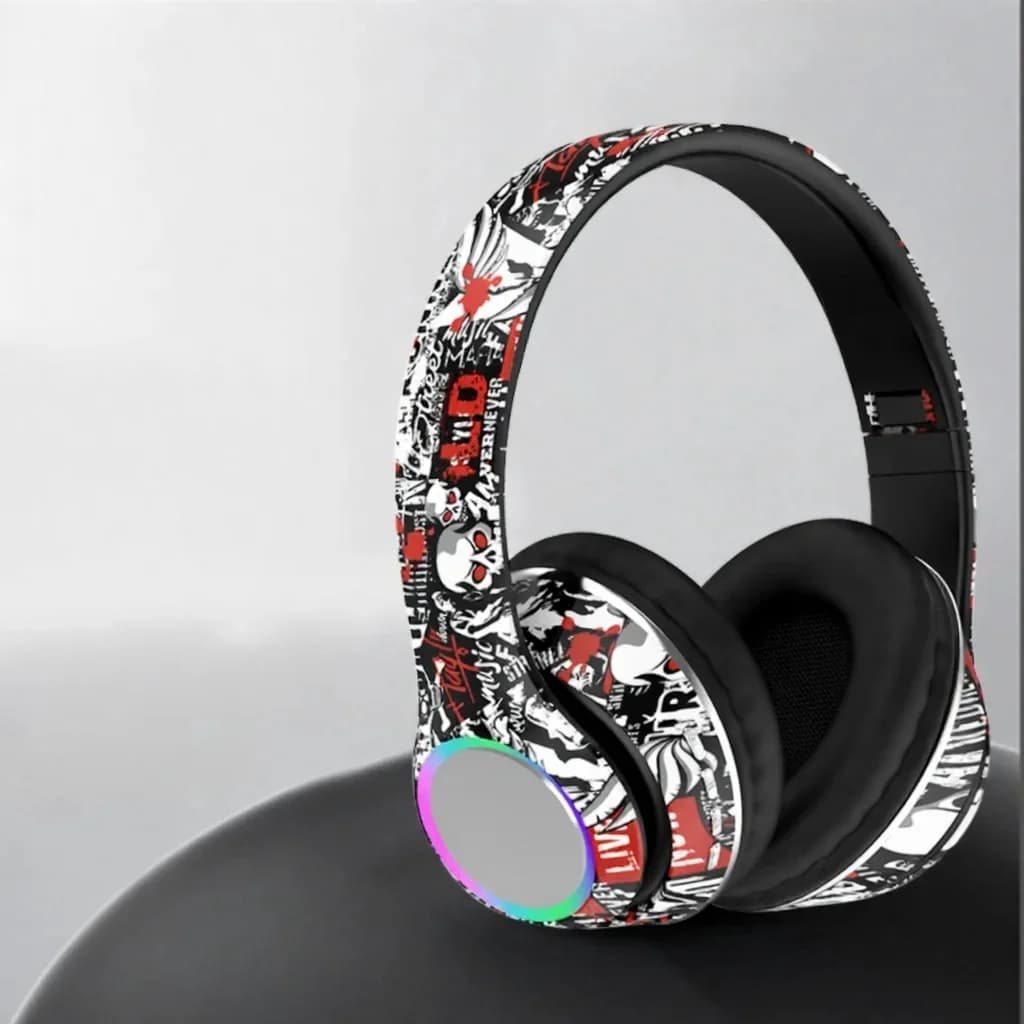 Grafiti aizausu Bluetooth austiņas ar LED apgaismojumu un dziļu basu